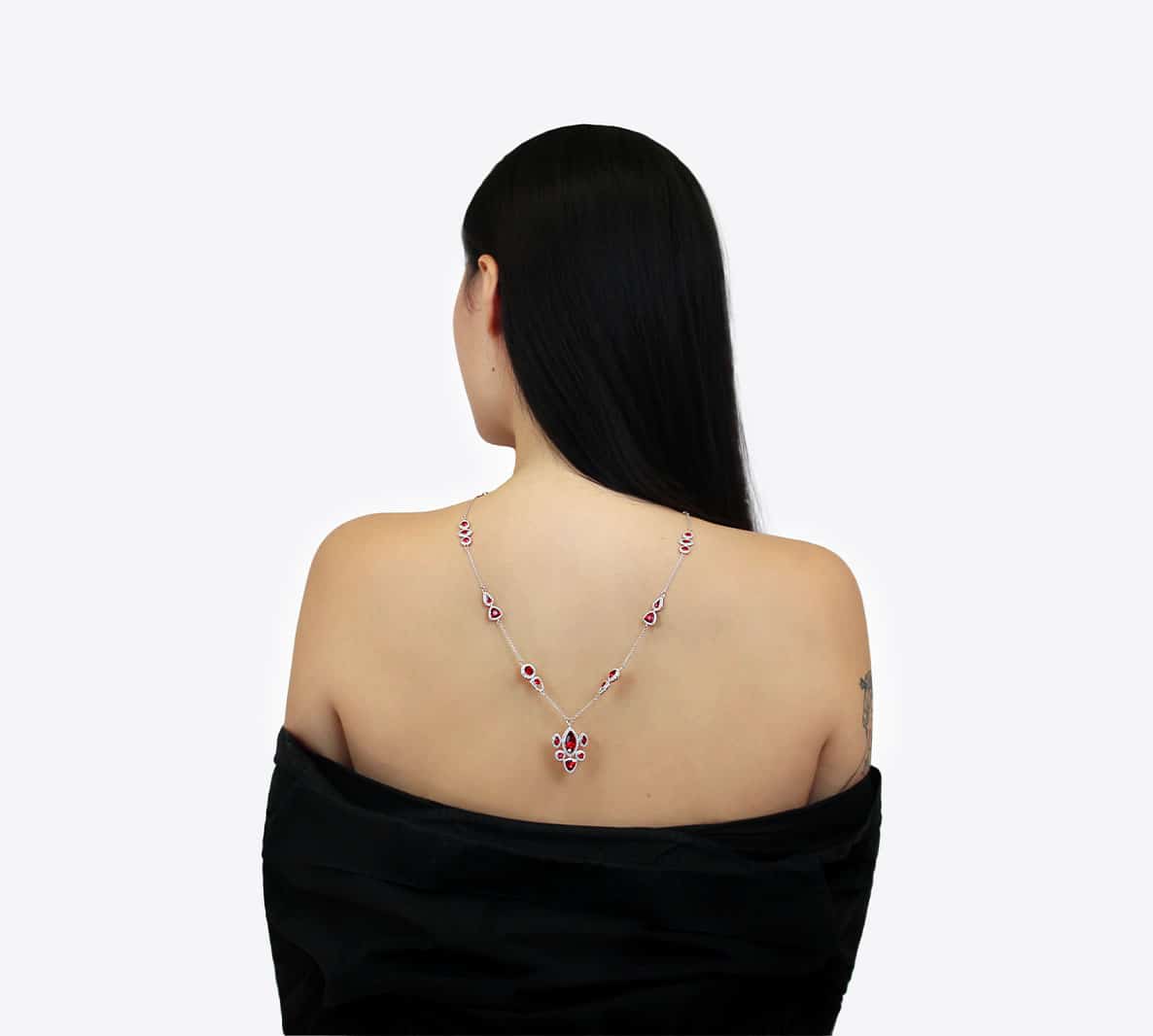 Sautoir ALYSON orné de cristaux rouges et blancs – Image 4