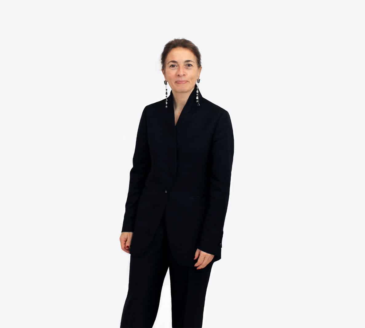 Boucles d'oreille AVIVA ornées de cristaux noirs – Image 6