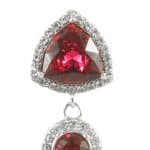 Boucles d&#039;oreille ANTEA ornées de cristaux rouges – Image 2