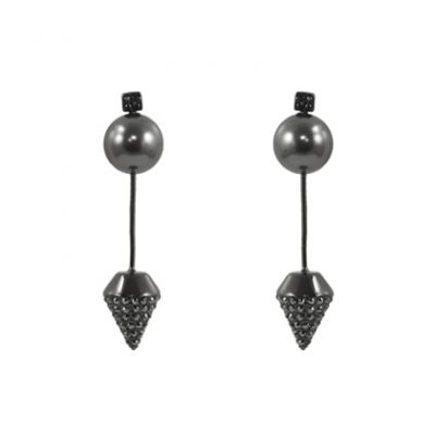 Crystal beads and black spikes earrings by on aura tout vu