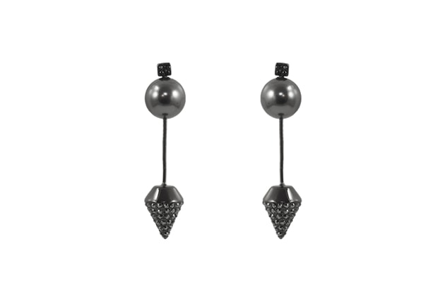 Crystal beads and black spikes earrings by on aura tout vu