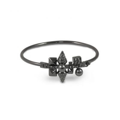 Bracelet with crystal beads and black spikes by on aura tout vu