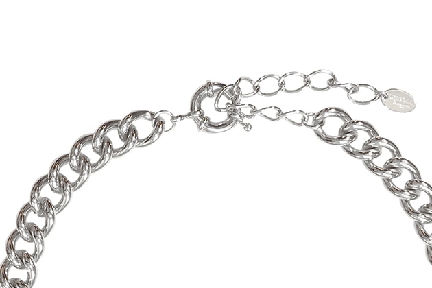 Collier ALESSIA orné de cristaux rouges et blancs – Image 3