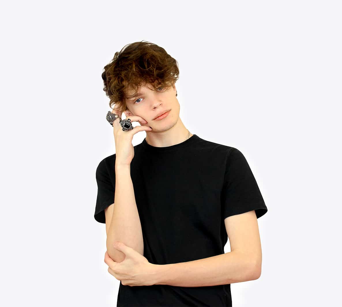 Bague RICHELIEU ornée de cristaux noirs – Image 5