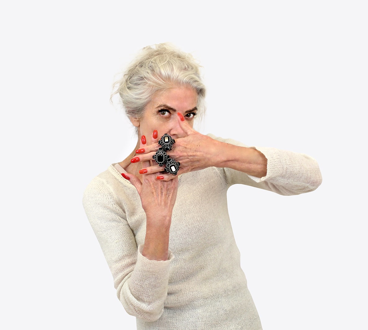 Bague RICHELIEU ornée de cristaux noirs – Image 6