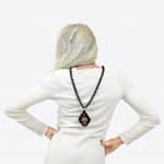 Collier mini plastron ABRAK brodé de perles et de cristaux – Image 4