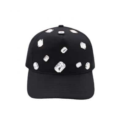 Casquette noire handmade avec des cristaux blancs