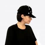 Casquette KLEMI brodée de strass blancs – Image 4