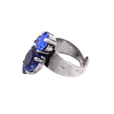 bague en cristaux bleu nuit et metal argent par on aura tout vu