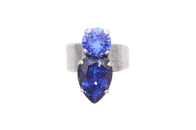 bague en cristaux bleu nuit et metal argent par on aura tout vu