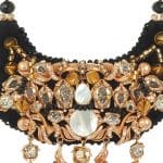 Plastron CARTER brodé de perles et de cristaux – Image 2