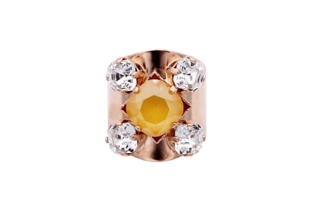 Cocktail ring with yellow square crystals by on aura tout vu