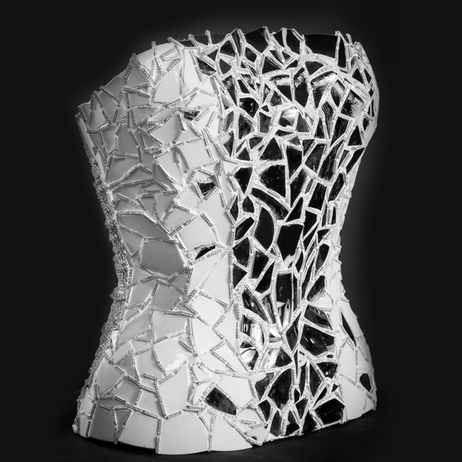 Sevres_Manufacture_et_Musee_nationaux-_x_on_aura_tout_vu_special-projects