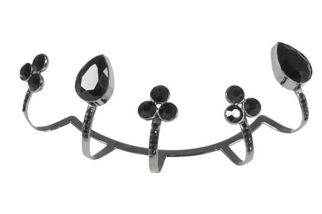 Bague cinq doigts MEDUSA en métal orné de cristaux noirs – Image 3