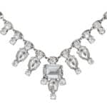 crystal necklace on aura tout vu