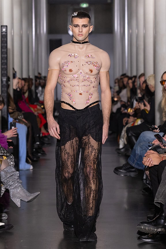 body illision by on aura tout vu couture 2024 illusions collection haute couture fashion week paris