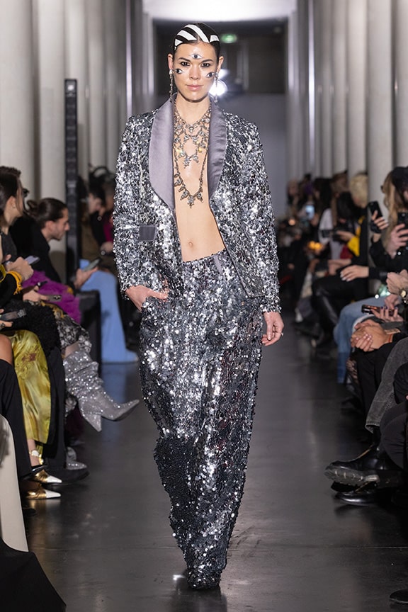 tuxedo by on aura tout vu couture 2024 illusions collection haute couture fashion week paris