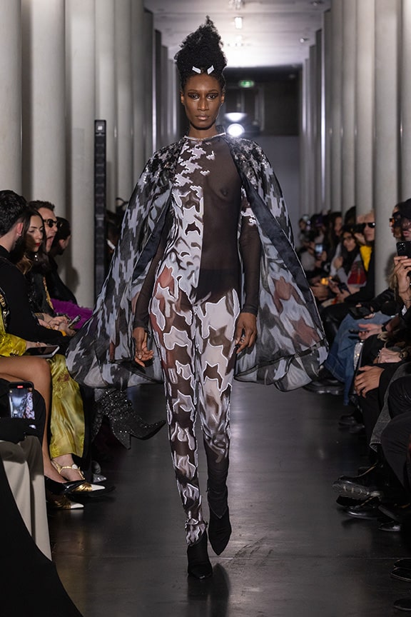 Optical illusion dress by on aura tout vu couture 2024 illusions collection haute couture fashion week paris