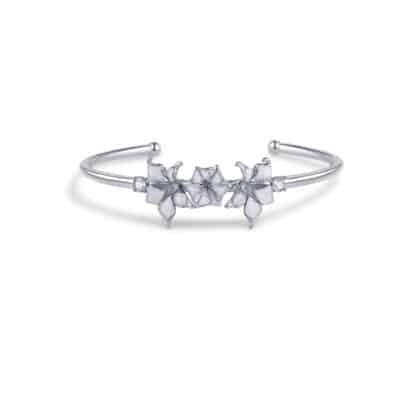 bracelet datura zhang zhehan x on aura tout vu bracelet blanc