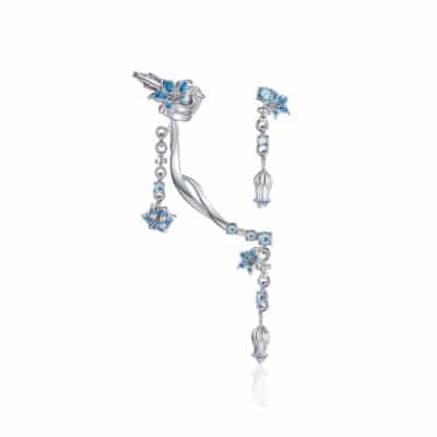 Manchette d'oreille cristaux et fleurs Datura émaillage bleu zhang zhehan x on aura tout vu