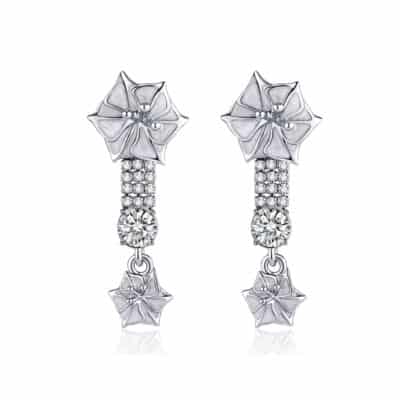 boucles d'oreilles cristaux et fleurs datura zhang zhehan x on aura tout vu