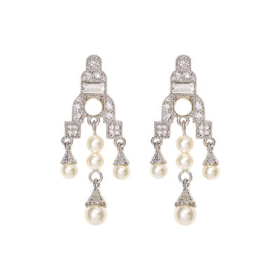 boucles d'oreilles en perles et cristaux pendant collection muse moulin rouge by on aura tout vu