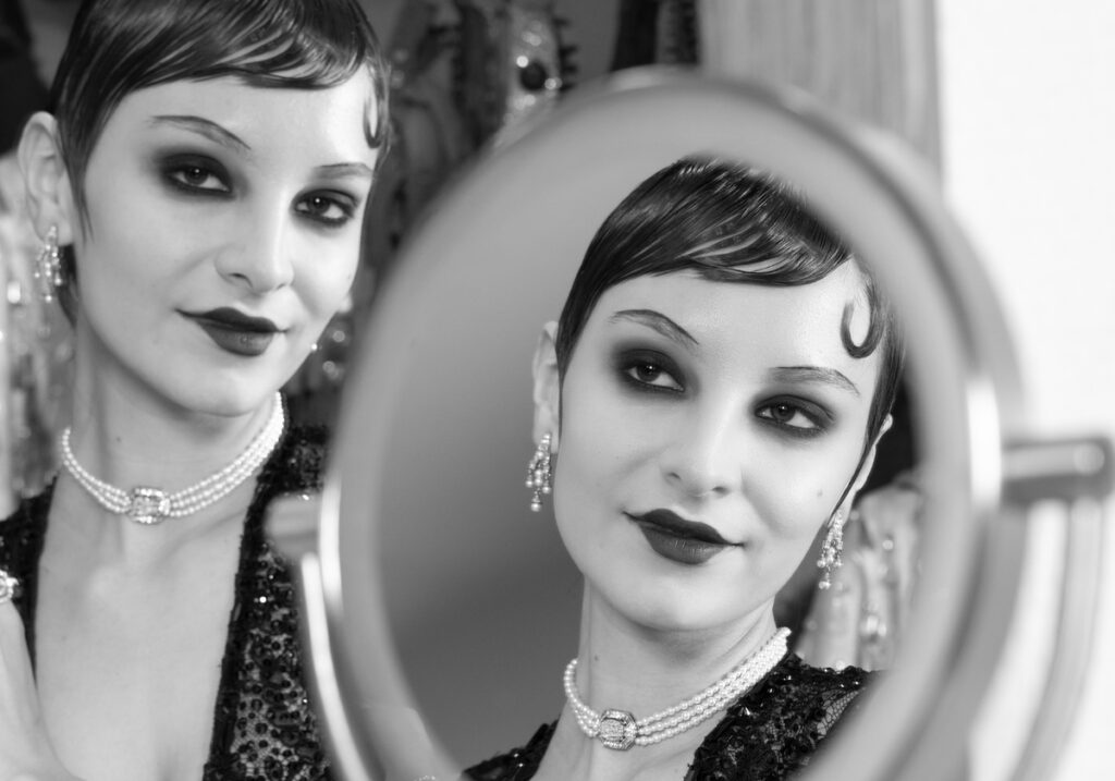 boucles doreilles perles et cristaux bijoux moulin rouge by on aura tout vu