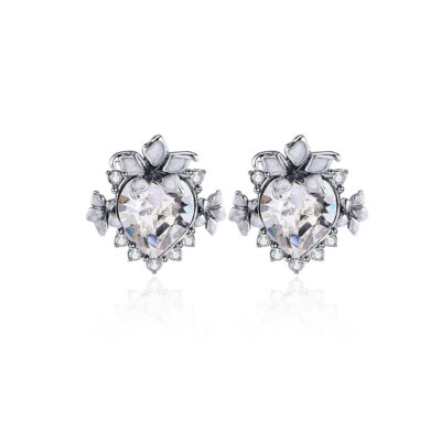 boucles d'oreilles pour femme en forme de cœur avec strass et fleurs datura de EHz-Z x On Aura Tout Vu