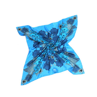 datura zhang- hehan by on aura tout vu carre de twill de soie bleu