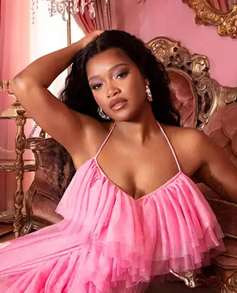 l'actrice américaine Keke Palmer porte des boucles d'oreilles de la collection Heritage de la maison de couture On Aura Tout Vu