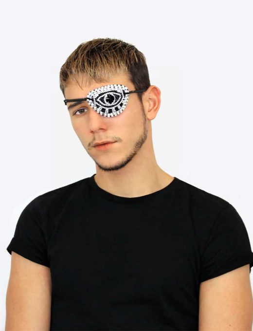 artim_adjustable_eyepatch_black_white_crystal_onauratoutvu_worn_by_man (2)