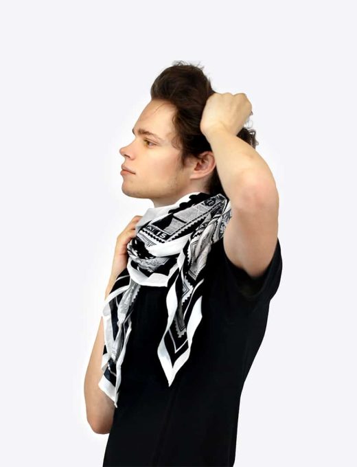 deus_square_scarf_black_white_stamps_onauratoutvu_worn_by_man (2)